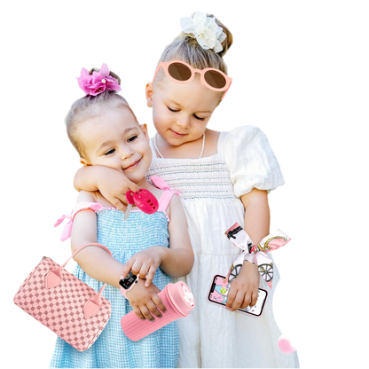 Oisacirg Play Purse for Little Girls, 32PCS Toddler Purse with Pretend Makeup for Kids, Princess Toys Includes Handbag, Phone, Wristwatch, Silk Scarf Kids Toy Purse Birthday Gift for Girls 3 4 5 6 +